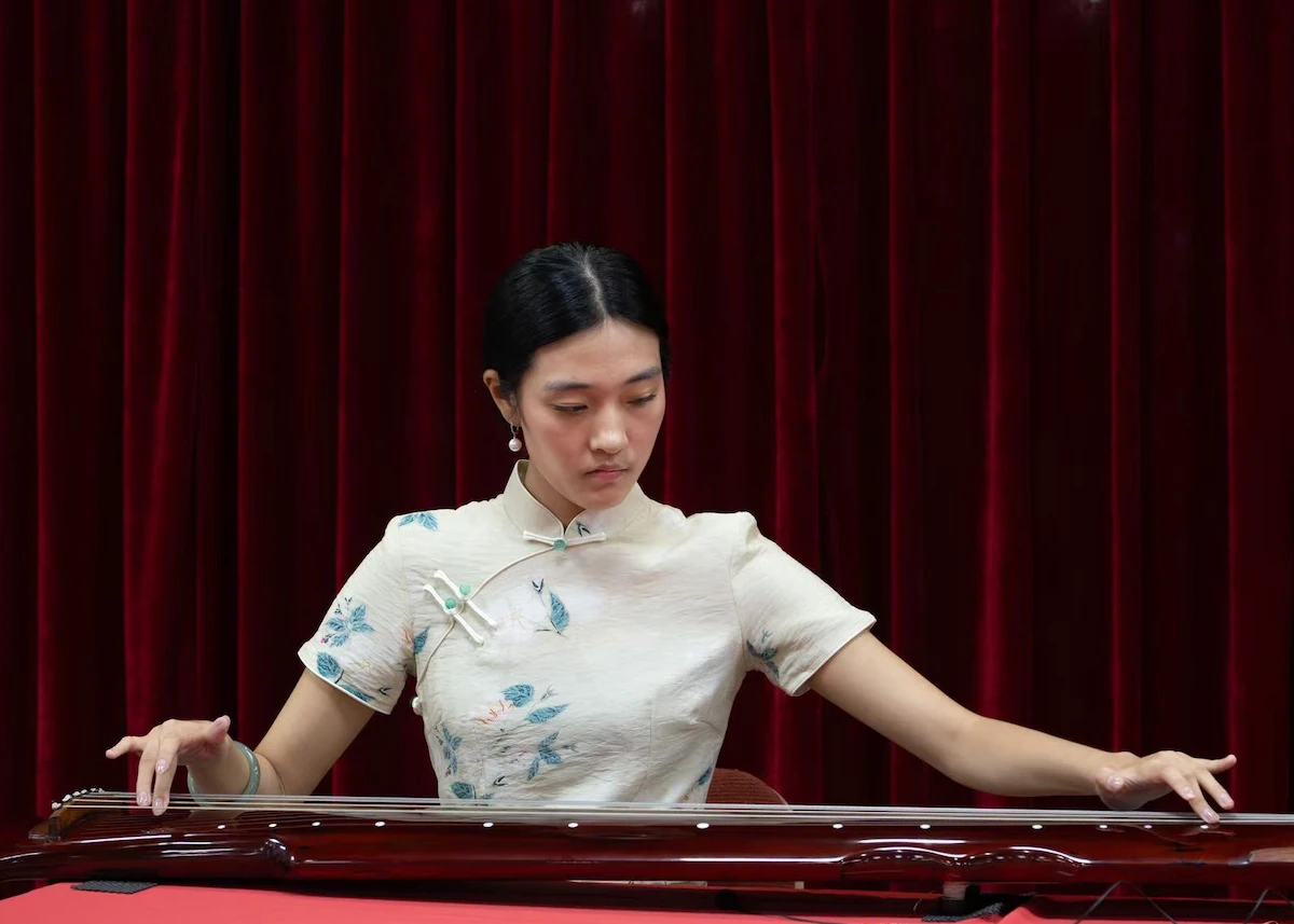 Mingtong Xu